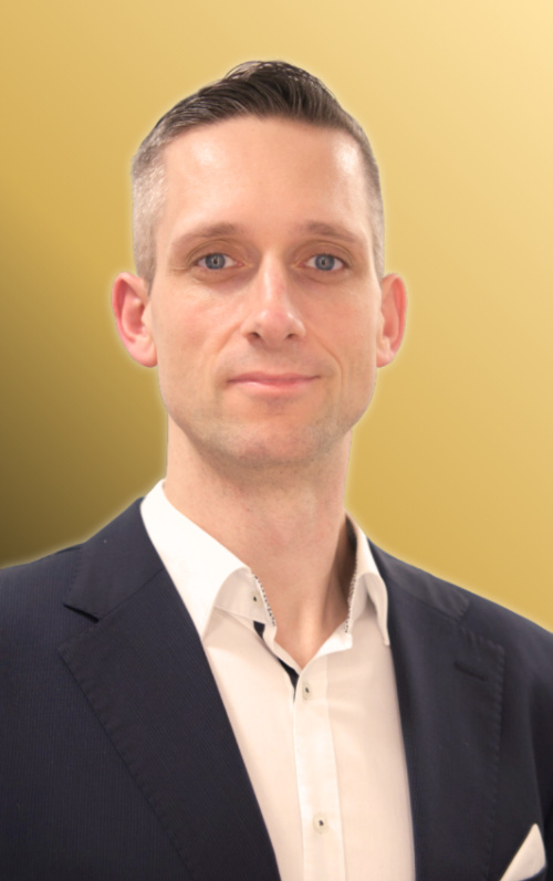 Christoph M. Hartmann